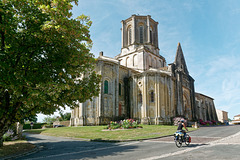 Eglise Notre-Dame-de-l'Assomption de Vouvant (1)
