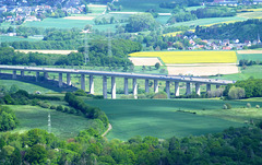 Blick zur Talbrücke Karweiler