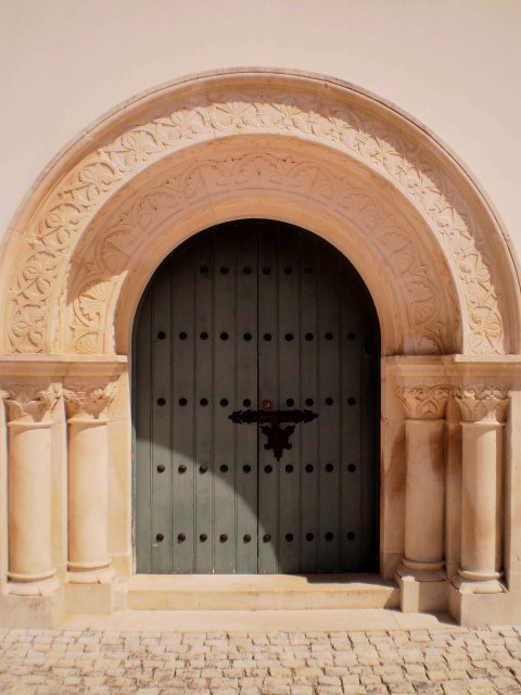 Door of Patudos Manor-house.