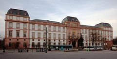 Darmstädter Schloss, Fassade zum Marktplatz