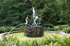 Nymphenbrunnen im Park von Burg Schlitz