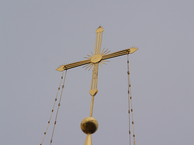 Чернигов, Золотой Крест Екатерининской церкви / Chernigov, The Golden Cross of the Church of St.Catherine