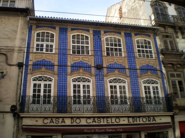 Façade of Casa do Castelo.