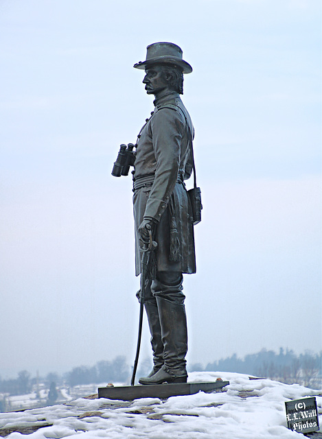 Battlefield Statue -- General Gouveneur Warren