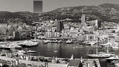 Le monolithe (#6) à Monaco.