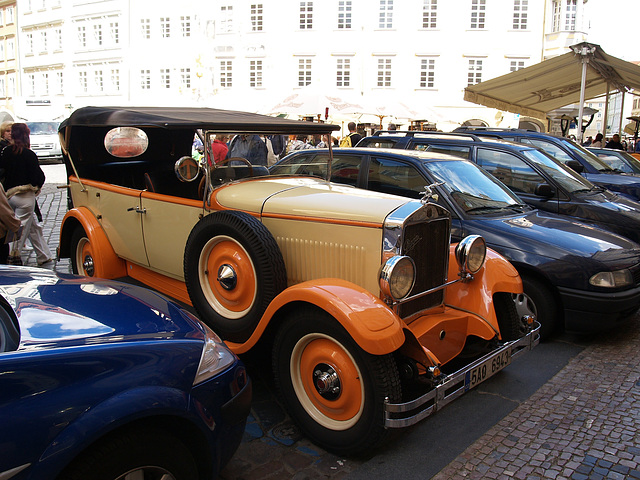 Vintage car in Praha