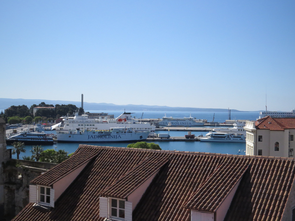 Les toits de Split : le port.