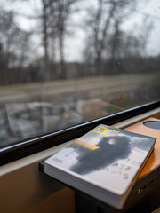 Reading matter for the journey (15.03.2022)