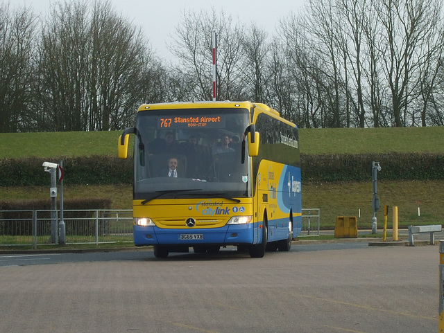 DSCF6428 Callinan Coaches BG65 YXB at Stansted Airport - 11 Mar 2017
