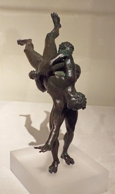 Bronze Wrestling Group in the Metropolitan Museum of Art, June 2016
