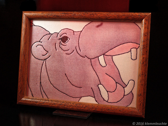 Hippo, Motiv auf einer Glückwunschkarte, 2016