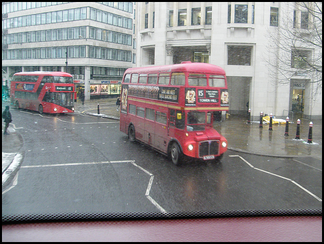 red London buses