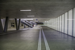 unter dem Bahnhof Oerlikon (© Buelipix)