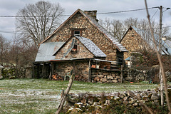 Maison de village . Haut-Cantal
