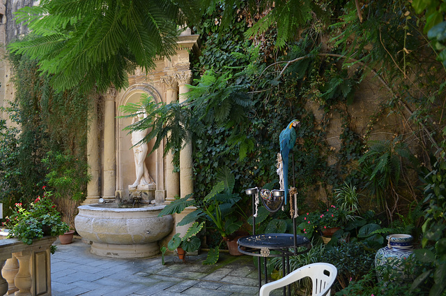 Malta, Valetta, Casa Rocca Piccola Courtyard