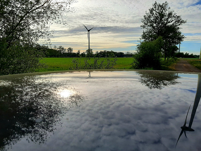 clouds_reflection