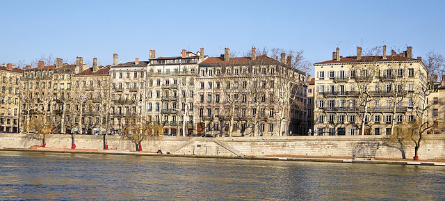Lyon (69) 4 mars 2013. Les quais de Saône.