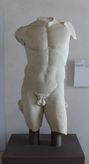 Torso of the Diadoumenos in the Museo Campi Flegrei, June 2013