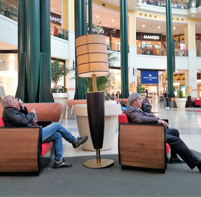 There are people who rest better in the shopping center than at home