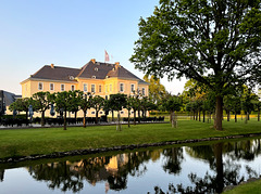 DE - Swisttal - Rückansicht von Schloss Miel