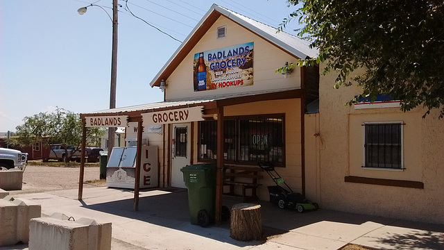 Badlands grocery