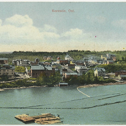 KW0115 KEEWATIN - (TOWN VIEW FROM WEST)