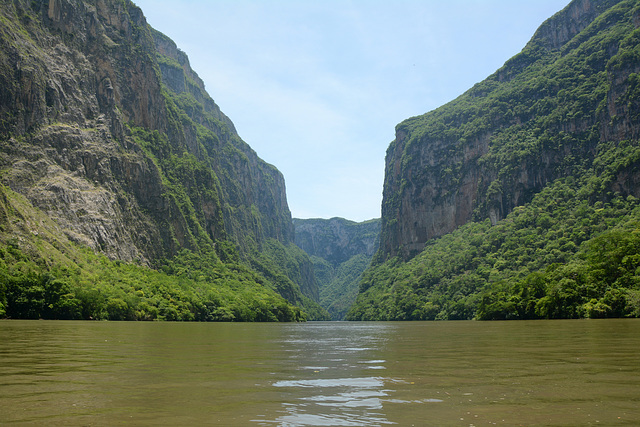 Mexico, The Canyon of Sumidero Ahead