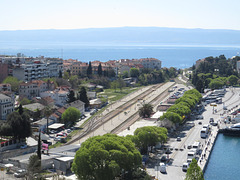 En haut de la cathédrale : la gare de Split.