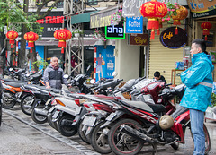 unterwegs in Hanoi (© Buelipix)