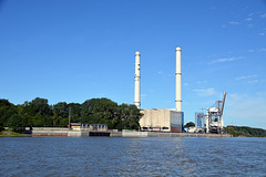 Das Kohlekraftwerk von Wedel an der Elbe