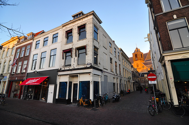 House on the corner of Nieuwe Rijn and Beschuitsteeg