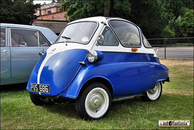 1957 BMW Isetta 250 - PVS 686