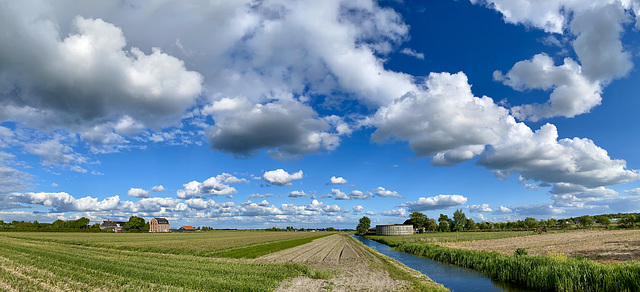 Dutch sky at Warmond