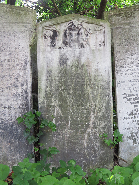 tower hamlets cemetery , london