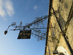 ship inn, mere, wilts, wrought ironwork sign by kingston avery mid c18 (2)