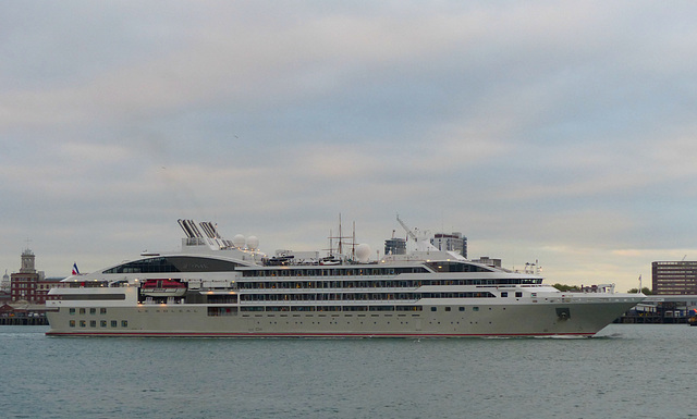 Le Soléol leaving Portsmouth - 8 May 2017