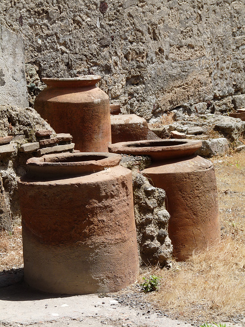 Pompeii- Storage Containers
