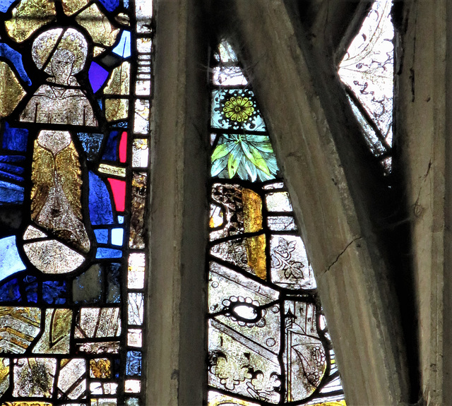 burford church, oxon (105) seraphim, hands, flowers in c15 fragments of glass