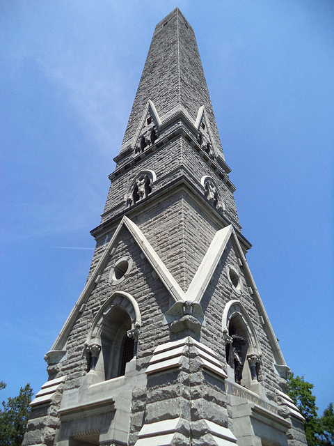 Saratoga monument