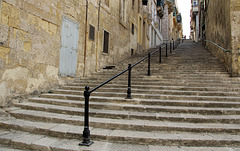 Valletta steps up to centre