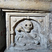 burford church, oxon (96) chest tomb with skull and bone, perhaps c17