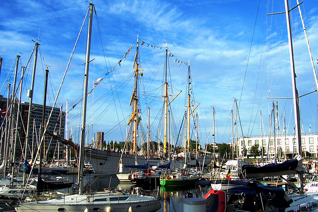 BE - Oostende - Mercator Dock