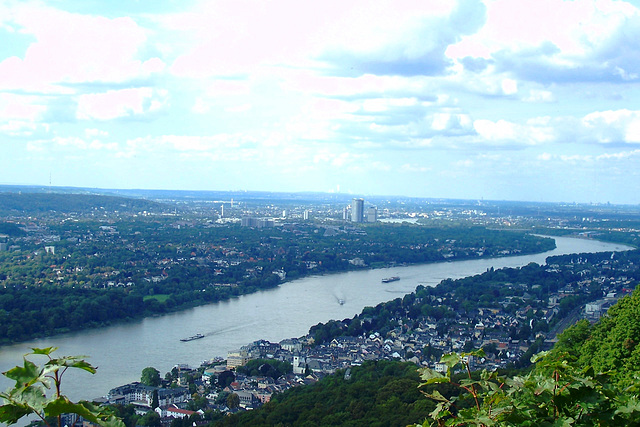 DE - Königswinter - View from Drachenfels towards Bonn