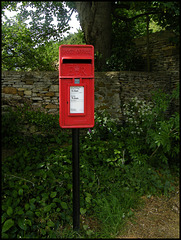 Duns Tew post box