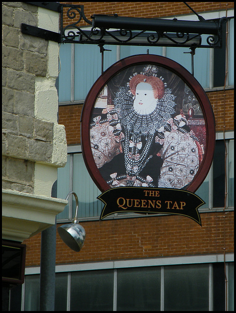Queen's Tap pub sign