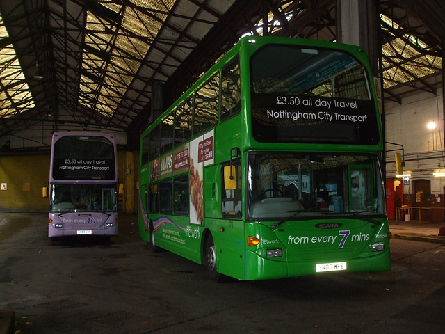 DSCF2950 Nottingham City Transport 738 (YN04 UJT) and 676 (YN05 WFE) - 2 Apr 2016