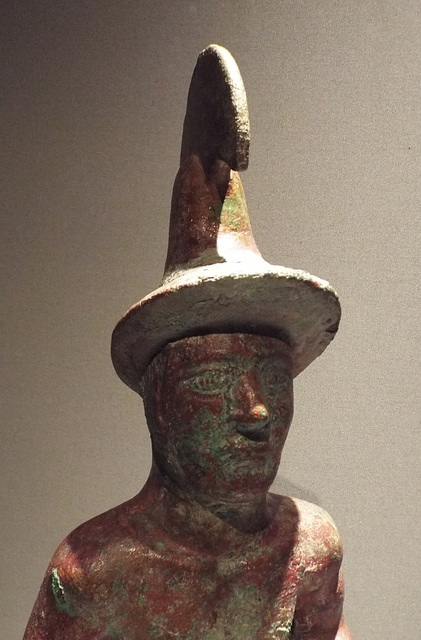 Detail of a Kneeling Warrior in the Metropolitan Museum of Art, July 2017