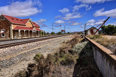 Manna Hill railway station