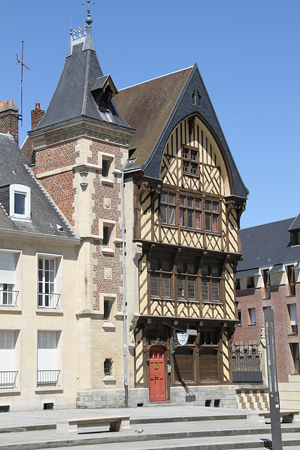 Amiens - La maison du pèlerin