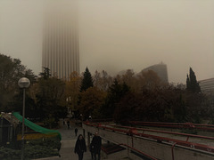 Madrid in fog this morning. Azca Business Centre, Tore Picasso.